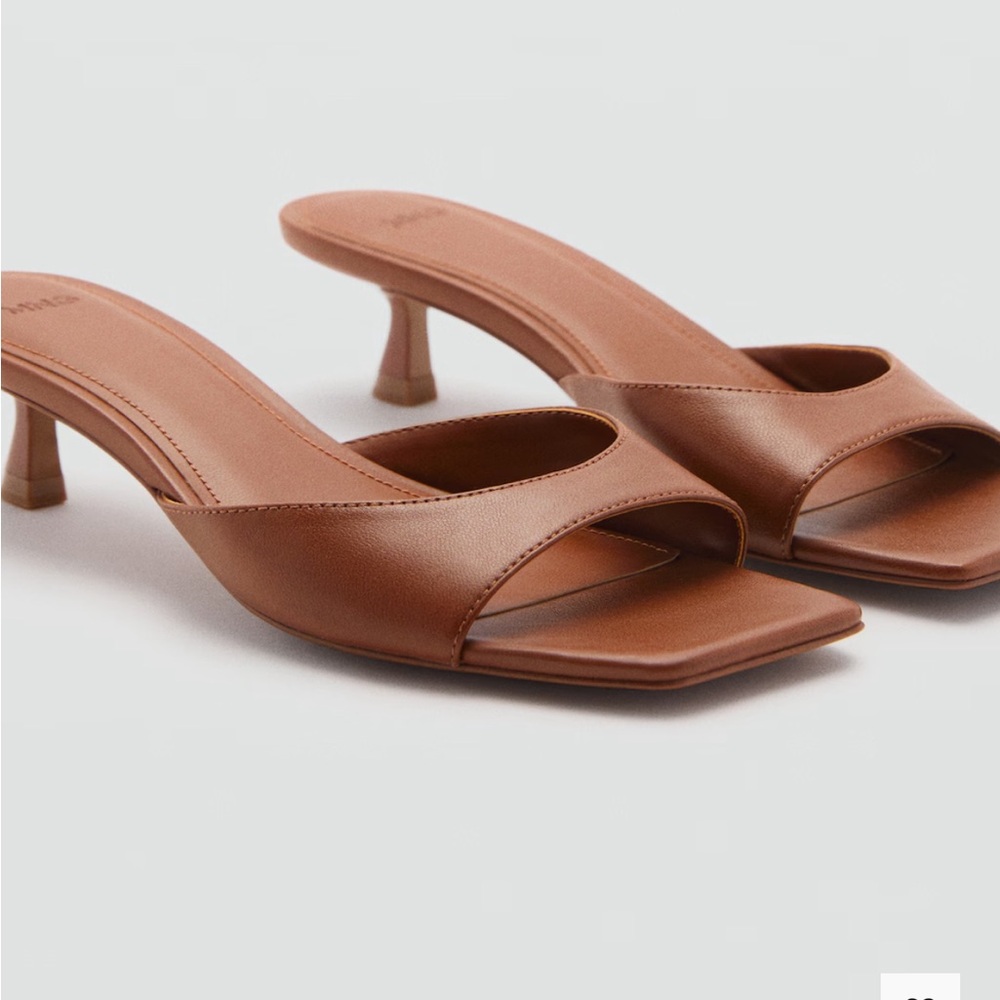Mango Women's Brown Kitten Heeled Slides